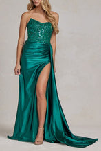 Load image into Gallery viewer, Prom collection